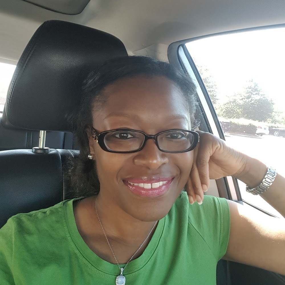 Meet your Posher, Jamila